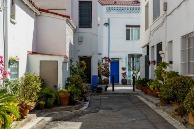 Badalona 'da şehir merkezi, İspanya' nın Akdeniz kıyısında bir şehir..