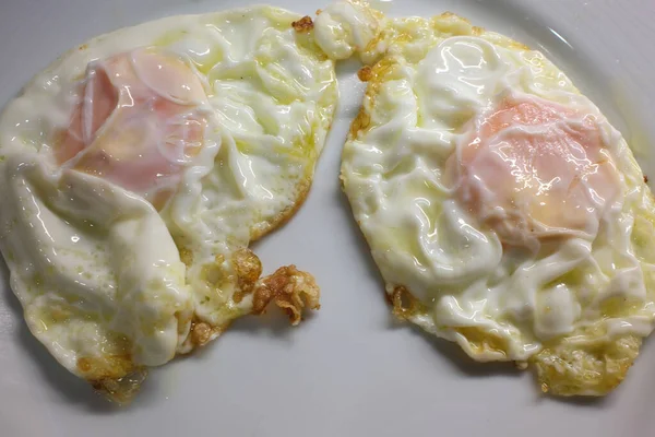 Kolesterollü protein yiyeceği olarak yumurtalar