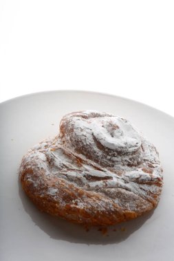 Kahvaltı için tatlı pastane pastası.