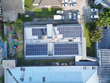 Güneş Paneli - Fotovoltaik Enerji - Çatı - Güneş Enerjisi