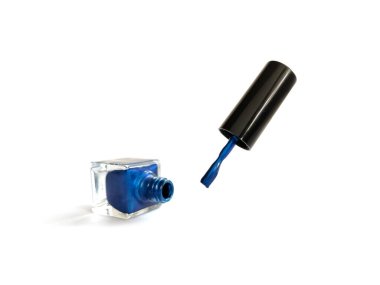 Kare içinde mavi oje, şeffaf cam şişe.