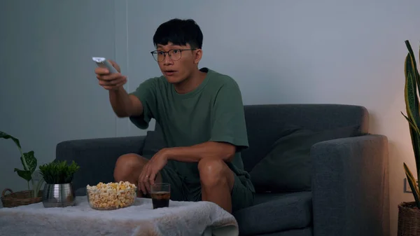 Asian Guy Relaxing Weekend Watching Series His Home Night — Stock Photo, Image