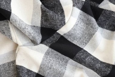 Siyah kareli peçete havlusu izole edilmiş, mutfak peçetesi siyah. Yiyecek temizliği ya da dekor