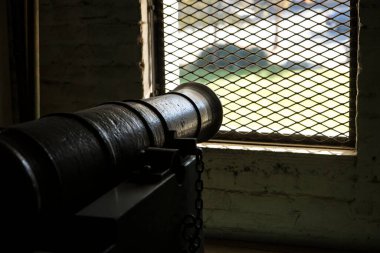 Topun kapanışı koruma için bir pencereyi işaret etti