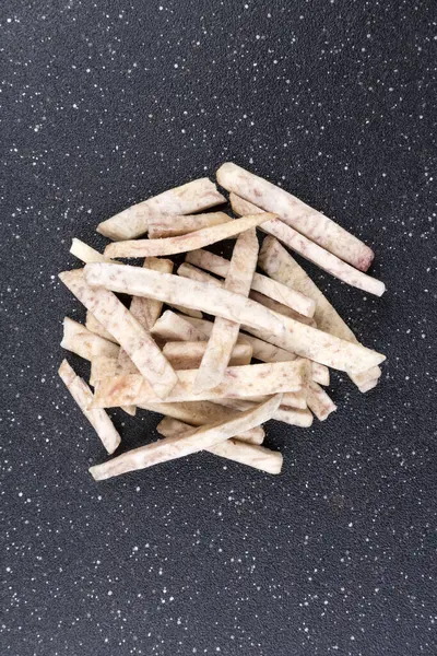 Pilha Taro Desidratado Snack Sticks Isolado Sobre Preto Vista Cima — Fotografia de Stock