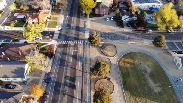 Drohnenperspektive Neigt Sich Nach Norden Die Innenstadt Von Reno Einem — Stockvideo