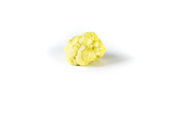 Pedaço Chiclete Amarelo Mastigado Isolado Sobre Branco — Fotografia de Stock