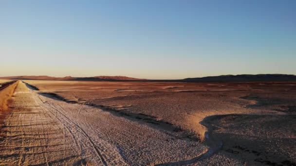 Swift Drone Flight Straight Sky Textured Brown Desert Salt Flats — 图库视频影像