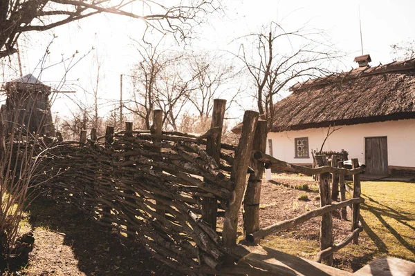 Casa Rurale Ucraina Tradizionale Antica Casa Sul Tetto Paglia Con — Foto Stock