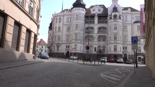 2019年捷克共和国科罗纳韦勒斯病 Covid 期间布尔诺市空旷的街道 — 图库视频影像