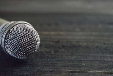 Tahtada buharlı espresso kahvesi..