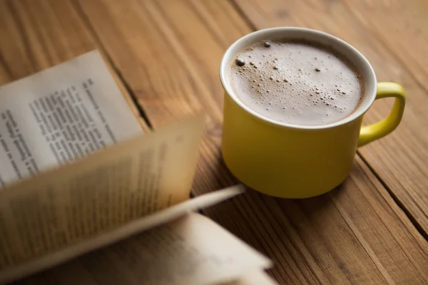 Cup Cappuccino Book Cafe Vintage Style — Stock Photo, Image