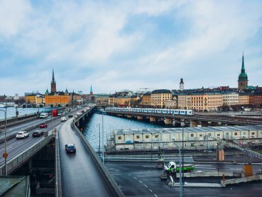 Stockholm Centralbron ve Gamla Stan Skyline, İsveç 1 Aralık 2025