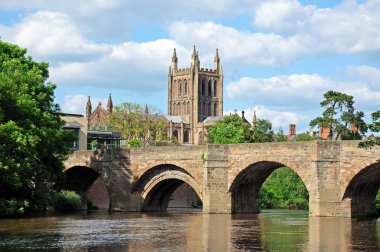 Katedral, Wye Köprüsü ve nehir Wye, Hereford görünümünü.