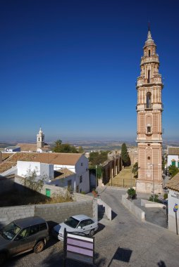 Victoria kulesi ve şehir binalarının görünümü, Estepa.