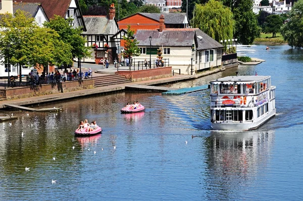 River ferry and pedalos on the River Dee, Chester. — Stock Photo, Image