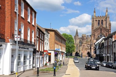 King Street, Hereford sonunda Katedrali ön görünümü.