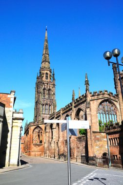 Eski Katedral harabesinin manzarası, Coventry.
