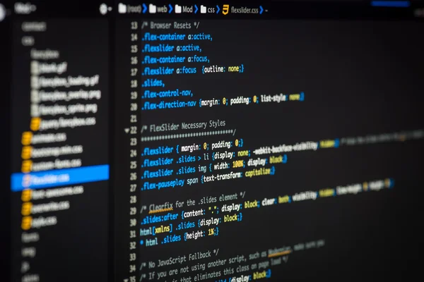 Html ve Css kod geliştirme ekran görüntüsü.