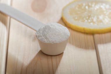 Spor Eki veya vitamin limon dilimi. Spor beslenme ve sağlık kavramı.