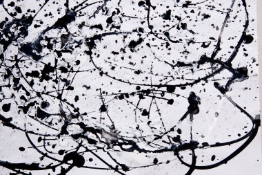 Soyut dışavurumculuk desen. Damla resim stili. Siyah ve beyaz boya.