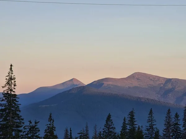 Ukrayna 'nın en yüksek dağları - Goverla ve Petros