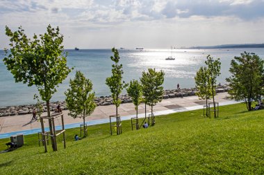 Florya, İstanbul, 22 Ağustos 20.Florya sosyal tesisleri yaz mevsiminde Marmara Denizi kıyılarında yeşil doğası olan.