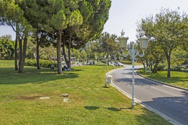 Florya, İstanbul, 22 Ağustos 20.Florya sosyal tesisleri yaz mevsiminde Marmara Denizi kıyılarında yeşil doğası olan.