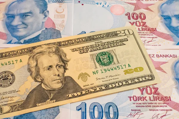 米ドルとトルコリラ紙幣 — ストック写真