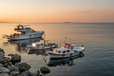 Kumkapi, İstanbul, 24 Ağustos 2020 yaz mevsiminde İstanbul 'un Kumkapi ilçesinden manzara ve deniz manzarası..