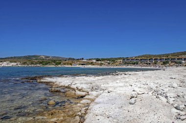 Alacati, İzmir, 15 Ağustos 20.Resort Zigana Alacati, Ege Denizi 'nin büyüleyici dokusu ve maviliğin eşsiz güzelliği ile çevrili bir körfezde yer almaktadır. Tesisin genel görünümü .