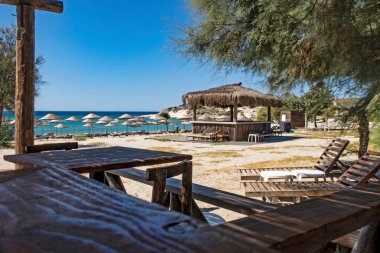 Alacati, İzmir, 15 Ağustos 20.Resort Zigana Alacati, Ege Denizi 'nin büyüleyici dokusu ve maviliğin eşsiz güzelliği ile çevrili bir körfezde yer almaktadır. Tesisin genel görünümü .