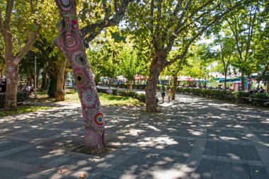 Kadıköy, İstanbul, Türkiye-Ağustos 30,2020. İstanbul 'un Kadıköy ilçesinden yaz mevsiminde kent manzarası