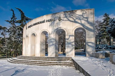 Macka, İstanbul, 18 Ocak 20.00 İstanbul 'da kar yağdı. Kış mevsiminde Macka demokrasisi ve kamu parkından kış manzarası.