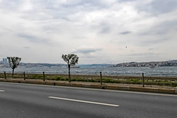 Istanbul Krůtí Pochod12021 Bosphorus Marmara Výhled Moře Zimě Zataženo Počasí — Stock fotografie