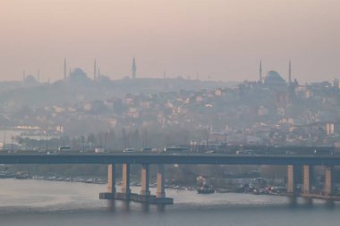 Pierre Loti Tepesi, İstanbul, Türkiye-Nisan 28,2021 Pierre Loti Tepesi manzarası sabahın erken saatlerinde, tarihi ve doğal güzellikleriyle. 