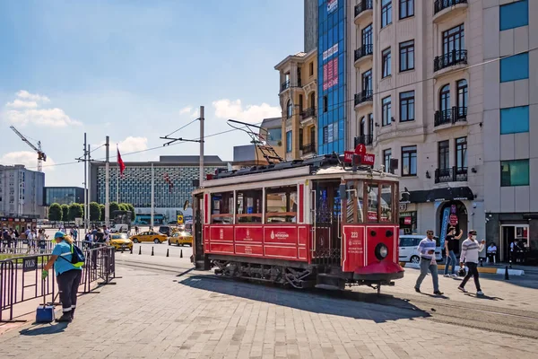 Taksim Istanbul Turkije Juni 2021 Zomer Uitzicht Vanaf Taksim Plein — Stockfoto