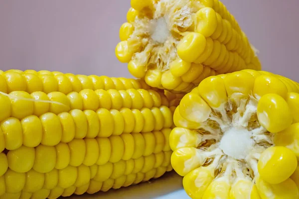 Готові Їсти Варену Кукурудзу — стокове фото