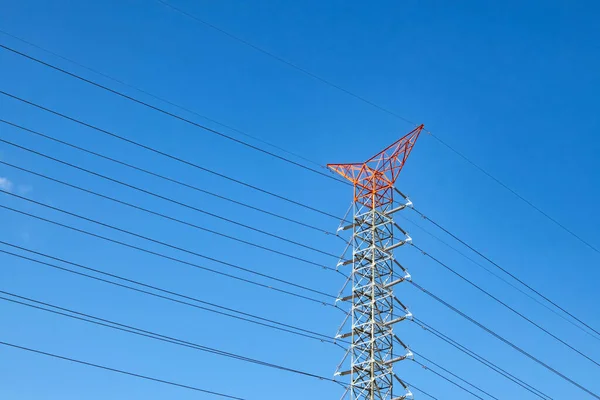 Elektrische Transmissielijnen Blauwe Lucht — Stockfoto