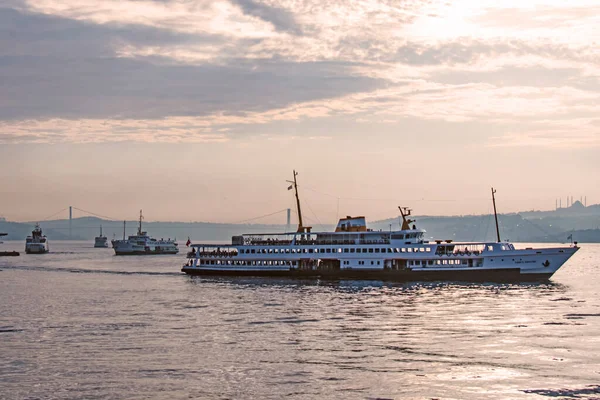 Κωνσταντινούπολη Ονειρική Πόλη Μεταξύ Των Ηπείρων Της Ευρώπης Και Της — Φωτογραφία Αρχείου