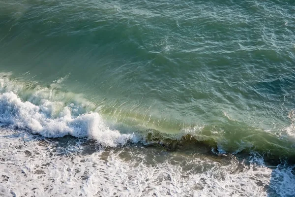 Klares Meer Und Wellen Ufer Sommer — Stockfoto