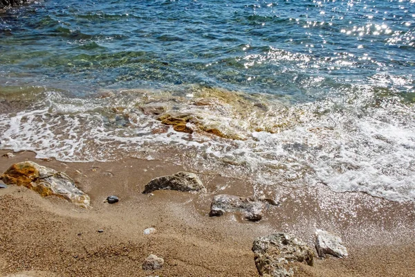 Aguas Claras Azules Del Mar Egeo Para Los Turistas Que —  Fotos de Stock