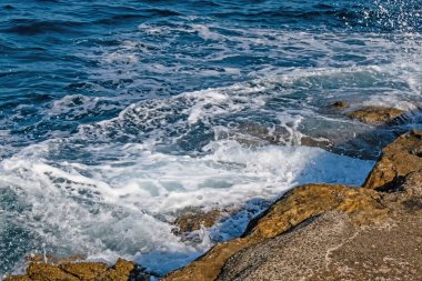 Yaz tatilini ve denizi seven turistler için Ege Denizi 'nin berrak ve mavi suları