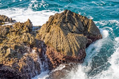 Yaz tatilini ve denizi seven turistler için Ege Denizi 'nin berrak ve mavi suları