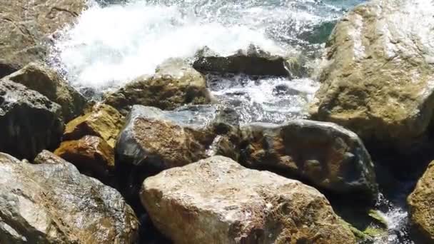 Klart Och Blått Vatten Egeiska Havet För Turister Som Älskar — Stockvideo