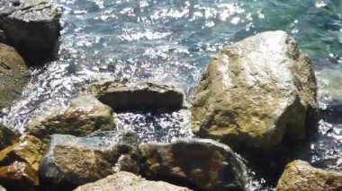 Yaz tatilini ve denizi seven turistler için Ege Denizi 'nin berrak ve mavi suları