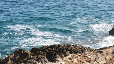 Yaz tatilini ve denizi seven turistler için Ege Denizi 'nin berrak ve mavi suları