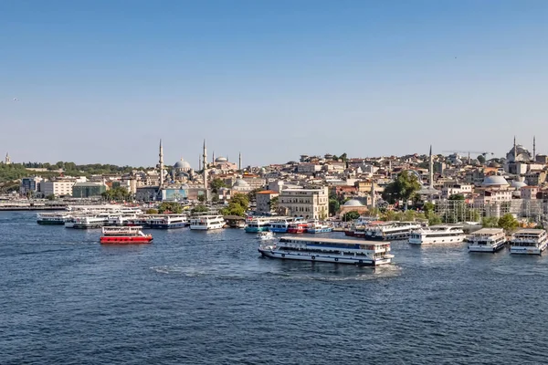 Halic Istanbul Turkey August 2021 Metro Bridge Golden Horn Cityscape — Stock Photo, Image