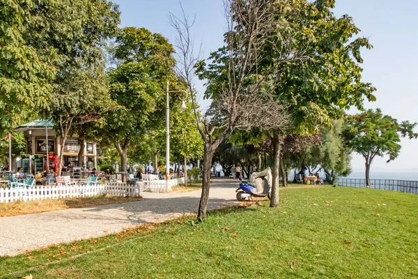 Istanbul Turquie Août 2021 Vue Depuis Parc Fenerbahe Avec Nature — Photo