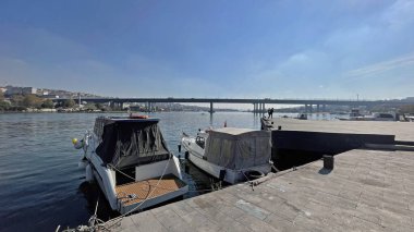 Eyup, İstanbul, Türkiye. 1 Kasım 2025. İstanbul 'un Haliç kıyısında doğal güzelliği, tarihi, kültürel ve dini değerleri kapsayan bir ilçesi. Eyüp Sultan ilçesi. 